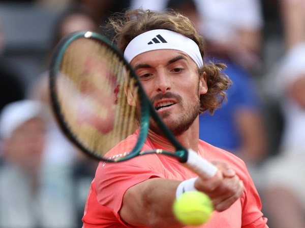 Jumpa Di Roma, Stefanos Tsitsipas Pertahankan Dominasi Atas Alex De Minaur