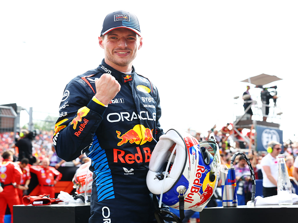 Max Verstappen makin kokoh di puncak klasemen usai rajai GP Emilia Romagna.