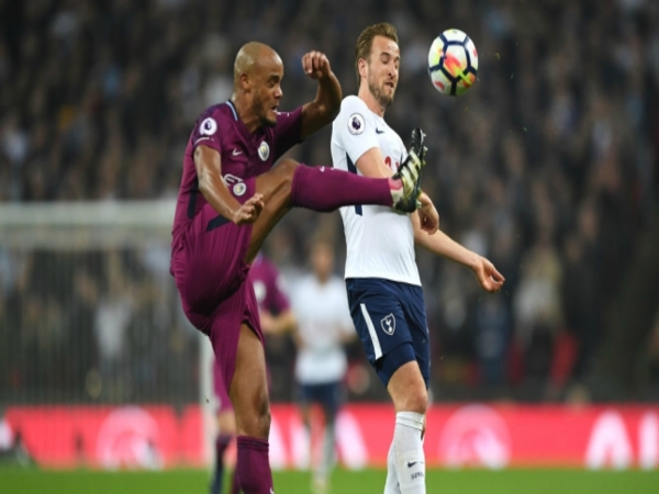 Sepakat meninggalkan Burnley, Vincent Kompany bakal menjadi bos baru bagi Harry Kane dkk di Bayern Muenchen musim depan / via Getty Images