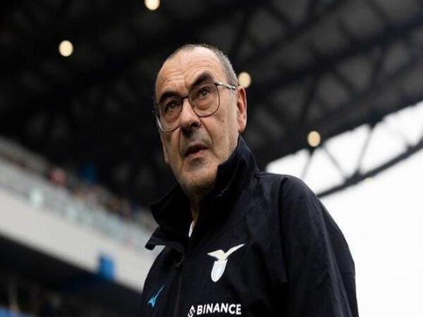 Maurizio Sarri dilaporkan menolak proposal pekerjaan yang ditawarkan oleh Leicester City / via Getty Images