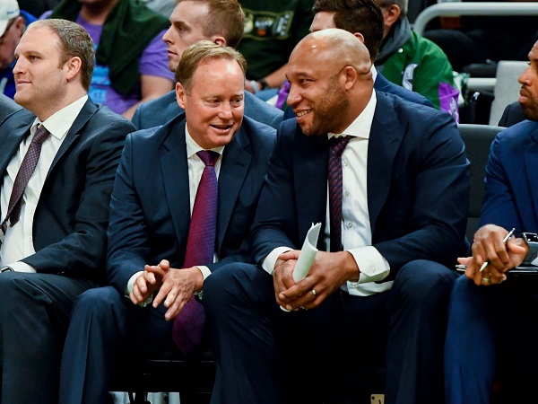 Darvin Ham tolak ajakan Mike Budenholzer untuk gabung jajaran kepelatihan Phoenix Suns.