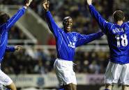 Sedang Berjuang Melawan Sakit, Everton Kirim Doa untuk Kevin Campbell