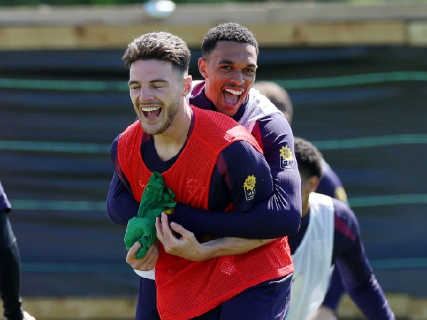 Declan Rice dan Trent Alexander-Arnold