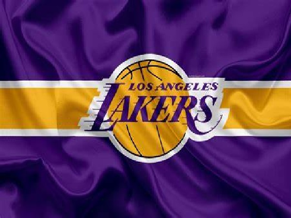 Los Angeles Lakers Juga Terus Mencari Calon Asisten Pelatih