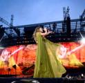 Jurgen Klopp Jadi Saksi Pertunjukan Megah Taylor Swift di Anfield