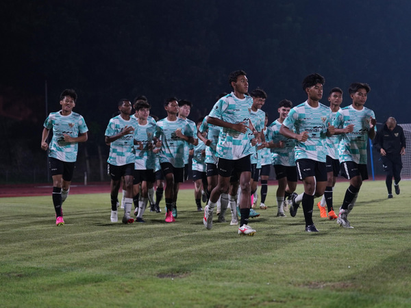 Skuat timnas Indonesia U-16 berlatih jelang Piala AFF U-16