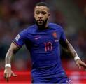 Milan Masukkan Demirovic dan Memphis Depay Sebagai Target Alternatif