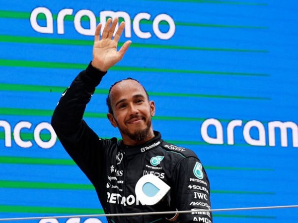 Lewis Hamilton Lega Bisa Naik Podium di GP Spanyol