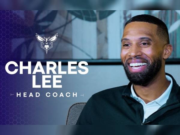 Charles Lee meraih dua cincin juara bersama Bucks pada 2021 dan Celltcis tahun ini sebagai asisten pelatih. (Foto: Charlotte Hornets)