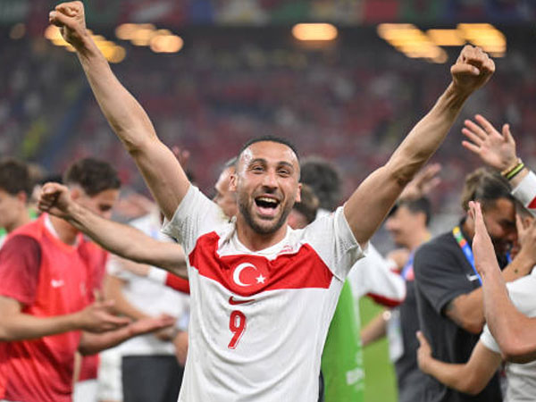 Gol Cenk Tosun di Tambahan Waktu Bawa Turki ke Babak 16 Besar Euro 2024