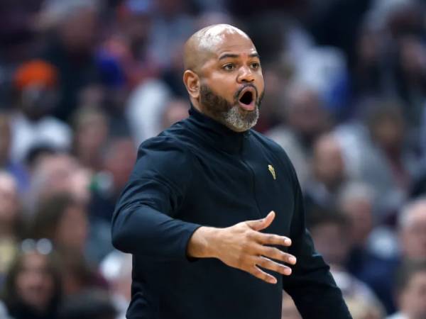 Pistons Akan Pekerjakan J.B. Bickerstaff Sebagai Pelatih Kepala Baru ...