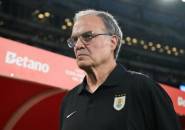 Uruguay Telat Masuk Lapangan, CONMEBOL Sanksi Marcelo Bielsa