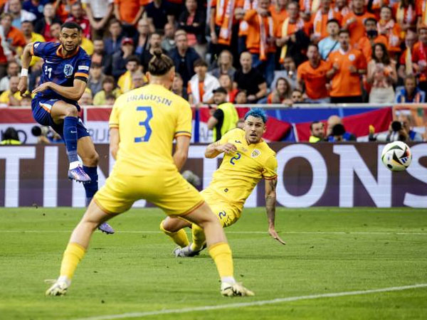 Bersinar di Euro 2024, Cody Gakpo Dibandingkan dengan Arjen Robben