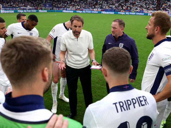 Inggris vs Swiss: Gareth Southgate Pertimbangkan Formasi Tiga Bek