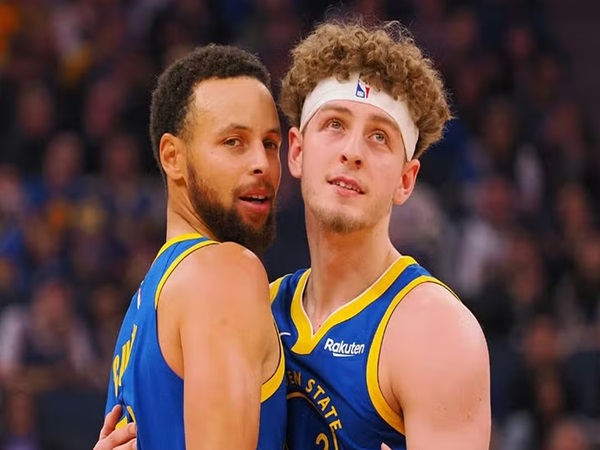 Brandin Podziemski Sebut Stephen Curry Pemimpin yang Hebat