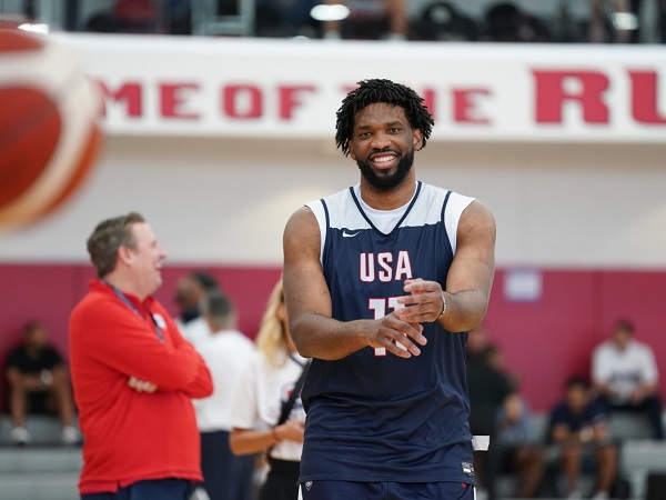 Joel Embiid kesampingkan rivalitas pribadi untuk Olimpiade Paris 2024.