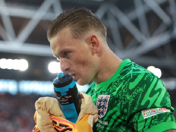 Penjaga gawang Inggris, Jordan Pickford