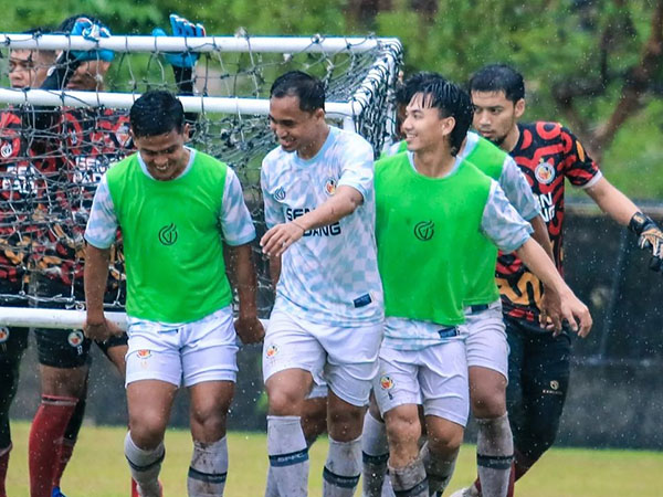 Skuat Semen Padang FC bersiap menuju Jakarta