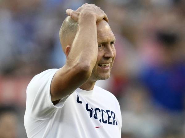 Gregg Berhalter mencatat tujuh kemenangan, enam kekalahan, dan satu hasil imbang selama 10 bulan di periode kepelatihan keduanya. (Foto: Reuters)