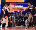 Caitlin Clark Berdamai Dengan Angel Reese Saat Bela Tim All-Star WNBA