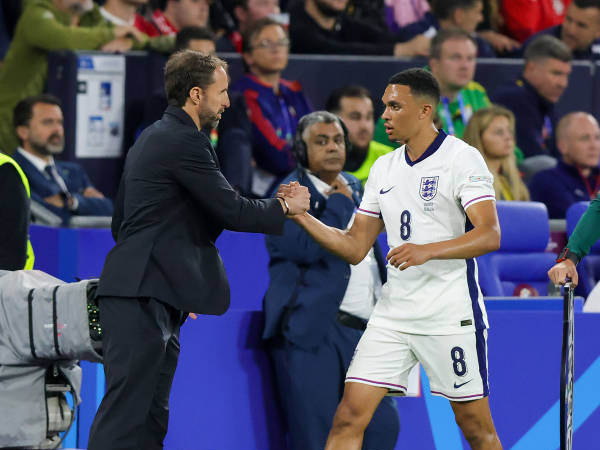 Siapa Pengganti Gareth Southgate? Trent Alexander-Arnold Berikan Pilihan