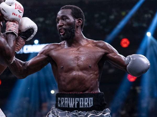 Raja tinju Arab Saudi, Turki Alalshikh, yang menginginkan Terence Crawford untuk menghadapi Israil Madrimov. (Foto: Ring TV)