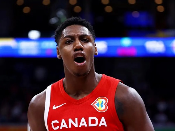 RJ Barrett impresses Canada’s play defending Giannis Antetokounmpo