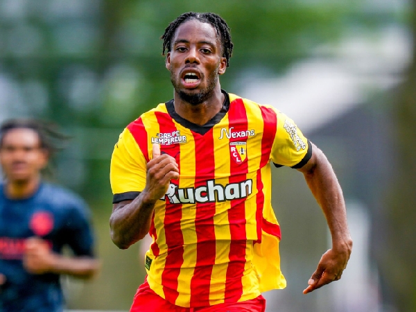 Striker RC Lens, Elye Wahi, dikaitkan dengan West Ham United dan Leicester City