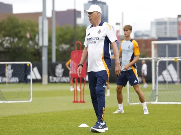 Carlo Ancelotti Bahas Persiapan Real Madrid Menjelang Pramusim