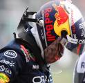 Johnny Herbert Heran Red Bull Terus Pertahankan Sergio Perez