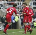 Cerita Kesedihan Steven Gerrard Atas Kepergian Xabi Alonso dari Liverpool