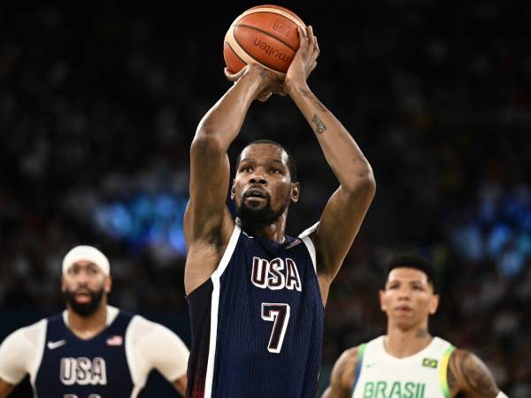 Kevin Durant kini sudah mengumpulkan 494 poin dan bakal terus bertambah. (Foto: AP)