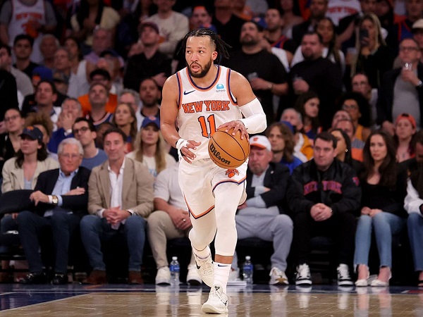 Jalen Brunson tak keberatan gajinya dikurangi demi bantu New York Knicks.