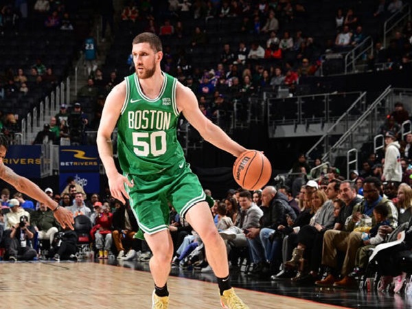 Svi Mykhailiuk Telah Bergabung dengan Utah Jazz