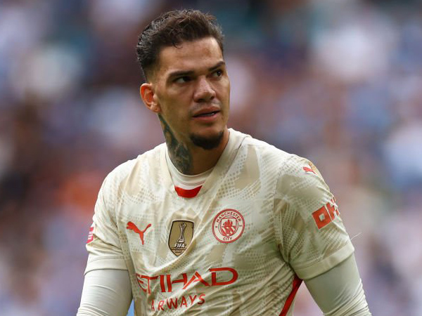 Ederson Moraes.