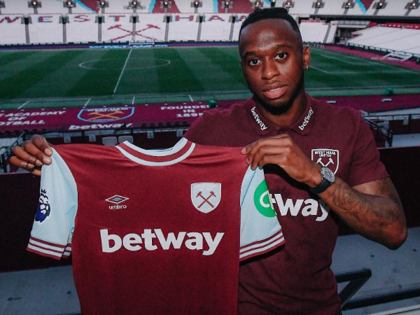 West Ham United Resmi Rekrut Aaron Wan-Bissaka dari Manchester United