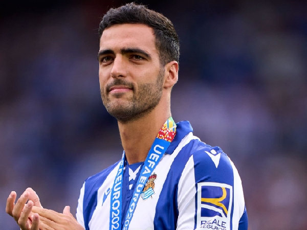 Arsenal segera mendapatkan gelandang Real Sociedad, Mikel Merino