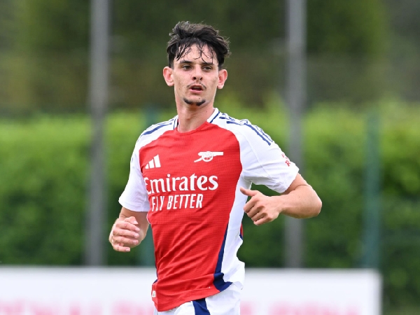 Arsenal akan menjual Charlie Patino ke Deportivo La Coruna