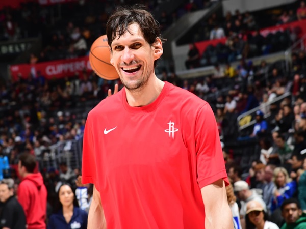 Boban Marjanovic Masih Menantikan Tawaran dari Klub NBA