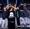 Tim Falcons Angkat Trofi Piala Dunia Esports: Free Fire