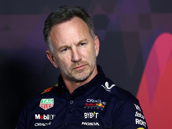 Christian Horner heran dengan pembicaraan Toto Wolff yang selalu melibatkan Max Verstappen.