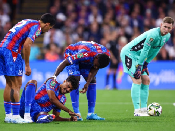 Chadi Riad dipastikan absen saat Crystal Palace tandang ke Chelsea