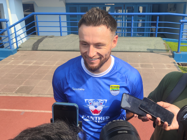 Kapten Persib, Marc klok