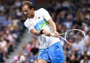 Hasil US Open: Daniil Medvedev Terlalu Tangguh Bagi Flavio Cobolli