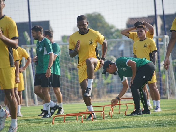 Penyerang PSIS Semarang, Evandro Brandao