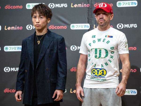 Naoya Inoue (kiri) dan TJ Doheny. (Foto: Sky Sports)