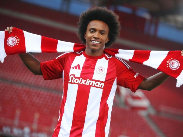 Pemain asal Brasil, Willian, bergabung dengan Olympiakos