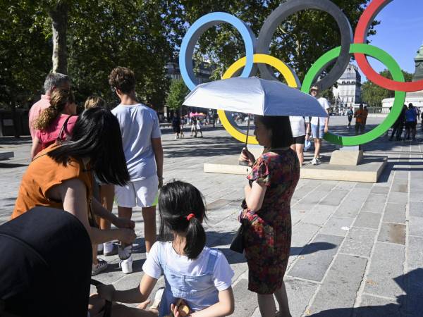 Selama Olimpiade dan Paralimpiade, Paris mengalami peningkatan suhu rata-rata musim panas sebesar 3,1 derajat Celcius sejak terakhir kali menjadi tuan rumah pada 1924. (Foto: AFP)