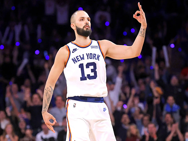 Evan Fournier akui sempat dapat tawaran dari tim NBA sebelum pindah ke Olympiacos.