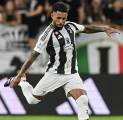 Eks Striker Juventus Pahami Alasan Thiago Motta Cadangkan Douglas Luiz